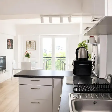 New Luxury Flat At Unirii Square, Piata Unirii Διαμέρισμα *