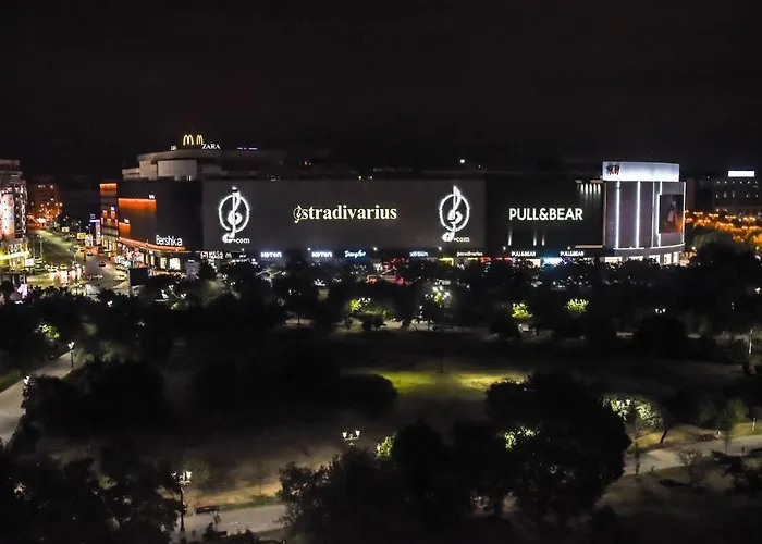 New Luxury Flat At Unirii Square, Piata Unirii Bucureşti