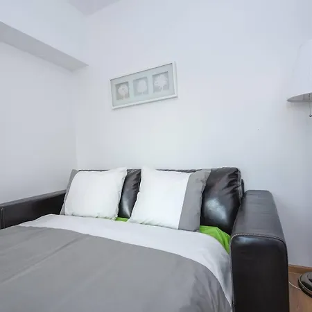 New Luxury Flat At Unirii Square, Piata Unirii Apartment *
