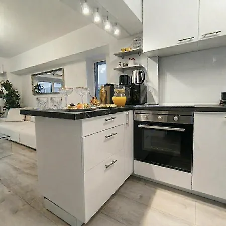 New Luxury Flat At Unirii Square, Piata Unirii Apartmán Bukurešť