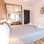 New Luxury Flat At Unirii Square, Piata Unirii * 부쿠레슈티