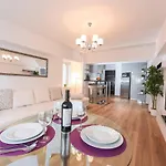 New Luxury Flat At Unirii Square, Piata Unirii 아파트 부쿠레슈티