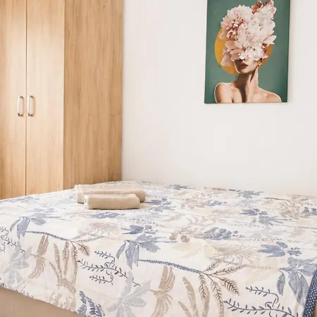 New Luxury Flat At Unirii Square, Piata Unirii Apartment *
